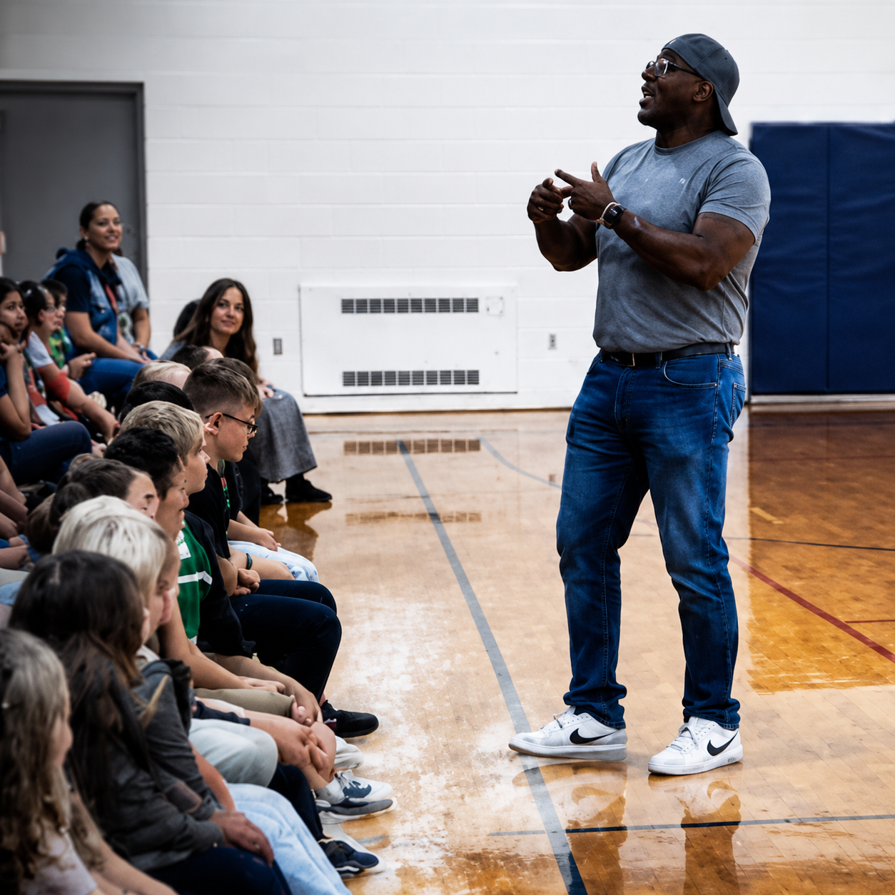 Harvie Herrington speaking to students